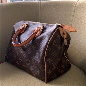 Louis Vuitton Speedy 25